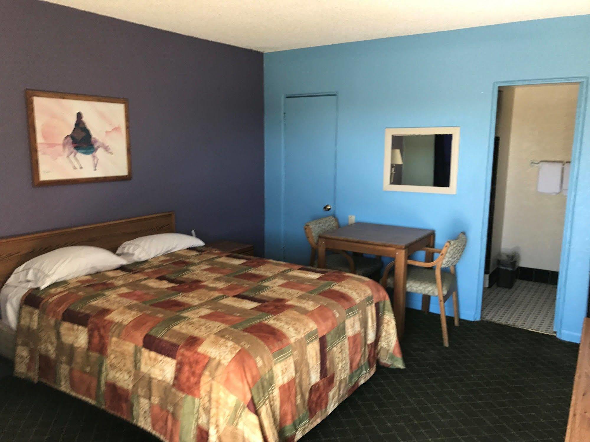 Western Inn רוזוול מראה חיצוני תמונה